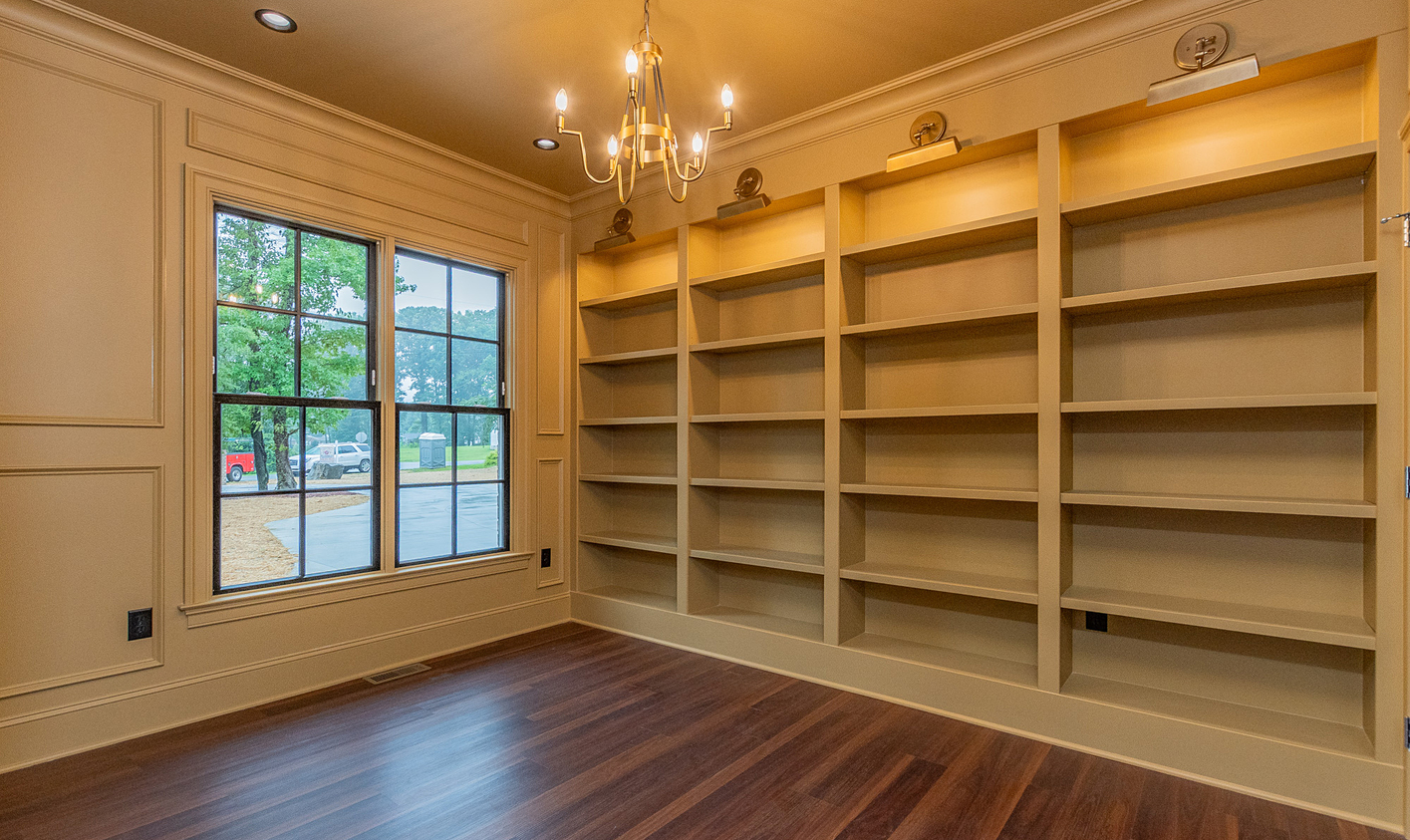 The Retreat II Library/Bedroom